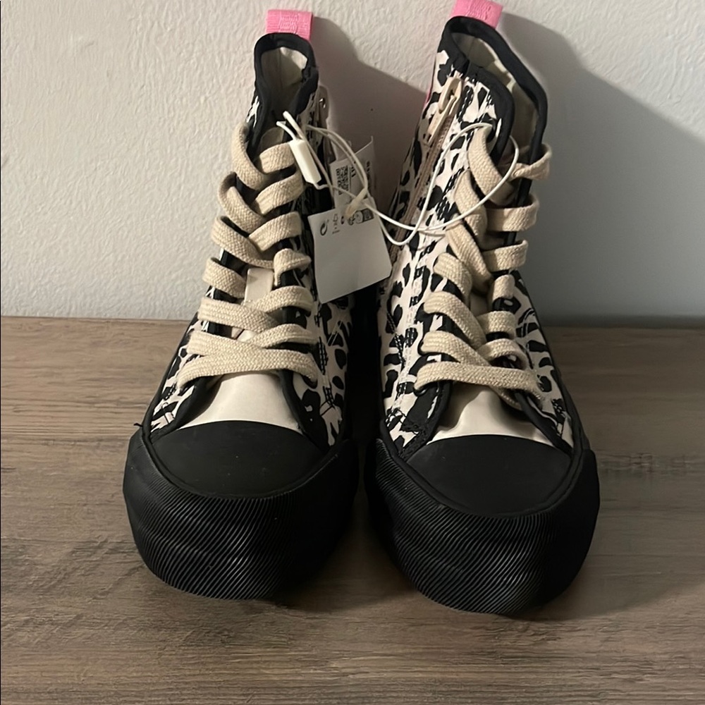 Zara Black and White Zebra Sneakers
